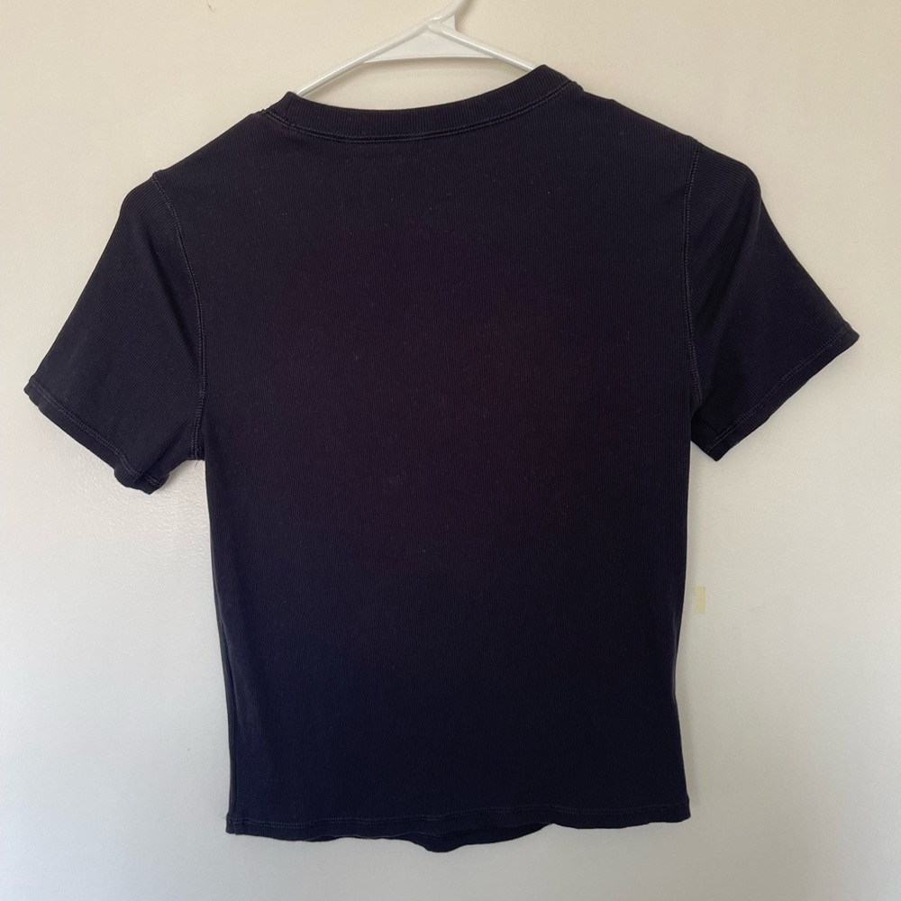Vuori Pose Tee Small - Picture 9 of 9